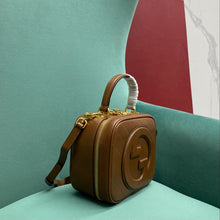 Load image into Gallery viewer, Blondie Top Handle Bag
