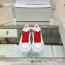 Load image into Gallery viewer, Women&#39;s Oversized Sneaker
