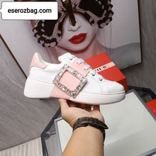 Load image into Gallery viewer, Viv&#39; Skate Strass Buckle Leather Sneakers
