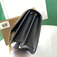 Load image into Gallery viewer, Leather Small TB Bag
