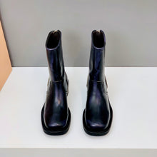 Load image into Gallery viewer, Leather Booties
