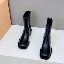 Load image into Gallery viewer, Leather Booties
